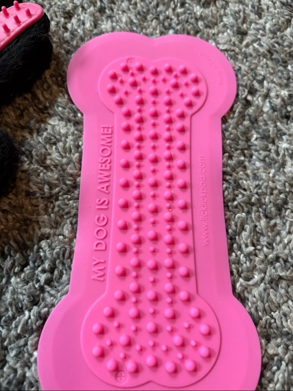 Dog Bath Gloves, lick mat & 🆕 Collar